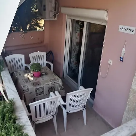 Asteride Apartment